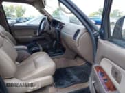 ✅ 1998 Toyota 4Runner Limited • VIN: JT3HN87RXW0136608 • Lot: 43056007. Listed on IAAI with 198,514 mi. Free auction sales archive from the USA and detailed vehicle history report at DreamBid. Image 5.