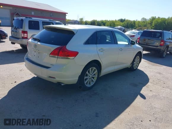 ✅ 2010 Toyota Venza • VIN: 4T3BA3BB1AU015805 • Лот: 42337769. Опубликован ранее на IAAI с пробегом 253 796 миль. Бесплатный доступ к архиву аукционных продаж из США и подробный отчёт об истории автомобиля на DreamBid. Изображение 4.