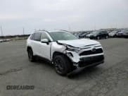 ✅ 2023 Toyota RAV4 Hybrid XLE Premium • VIN: JTMB6RFV4PD542820 • Лот: 84806085. Опубликован ранее на Copart с пробегом 31 306 миль. Бесплатный доступ к архиву аукционных продаж из США и подробный отчёт об истории автомобиля на DreamBid. Изображение 15.