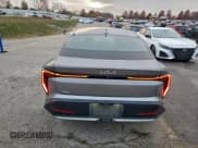 ✅ 2025 Kia K4 LXS • VIN: 3KPFT4DE0SE046422 • Lot: 94164055. Wystawiony na Copart z przebiegiem 23 194 mil. Bezpłatny archiwum sprzedaży aukcyjnych z USA i szczegółowy raport historii pojazdu na DreamBid. Zdjęcie 6.