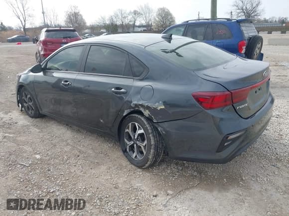 ✅ 2021 Kia Forte LXS • VIN: 3KPF24AD8ME332004 • Lot: 42069968. Wystawiony na IAAI z przebiegiem 74 758 mil. Bezpłatny archiwum sprzedaży aukcyjnych z USA i szczegółowy raport historii pojazdu na DreamBid. Zdjęcie 3.