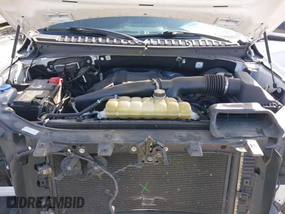 ✅ 2019 Ford Expedition Max XLT • VIN: 1FMJK1HT0KEA51017 • Lot: 41587193. Listed on IAAI with 141,559 mi. Free auction sales archive from the USA and detailed vehicle history report at DreamBid. Image 10.