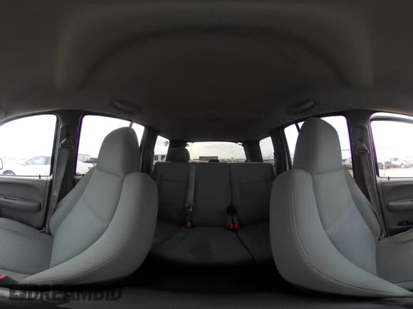 ✅ 2006 Jeep Liberty Sport • VIN: 1J4GL48KX6W280030 • Лот: 43332503. Опубликован ранее на IAAI с пробегом 254 679 миль. Бесплатный доступ к архиву аукционных продаж из США и подробный отчёт об истории автомобиля на DreamBid. Изображение 19.