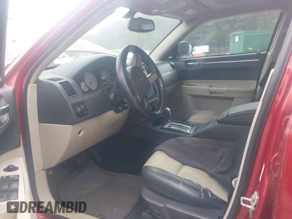 ✅ 2007 Chrysler 300 Limited • VIN: 2C3LA53G37H692880 • Lot: 43389606. Listed on IAAI with 203,292 mi. Free auction sales archive from the USA and detailed vehicle history report at DreamBid. Image 5.