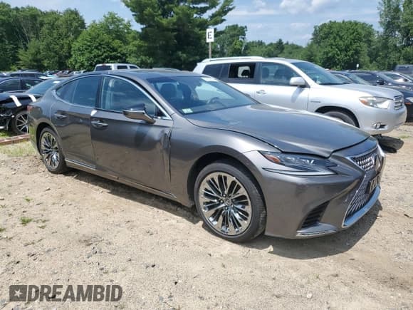 ✅ 2019 Lexus LS 500 • VIN: JTHC51FF7K5007211 • Лот: 59156954. Опубликован ранее на Copart с пробегом Не указан. Бесплатный доступ к архиву аукционных продаж из США и подробный отчёт об истории автомобиля на DreamBid. Изображение 4.