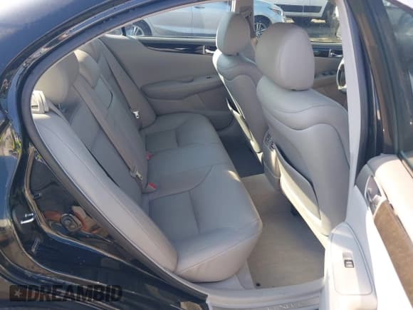 ✅ 2006 Lexus ES 350 • VIN: JTHBA30G065164976 • Лот: 43286287. Опубликован ранее на IAAI с пробегом 160 642 миль. Бесплатный доступ к архиву аукционных продаж из США и подробный отчёт об истории автомобиля на DreamBid. Изображение 8.