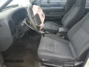 ✅ 1996 Nissan Pathfinder XE • VIN: JN8AR05Y7TW037805 • Lot: 57478635. Wystawiony na Copart z przebiegiem 158 864 mil. Bezpłatny archiwum sprzedaży aukcyjnych z USA i szczegółowy raport historii pojazdu na DreamBid. Zdjęcie 7.