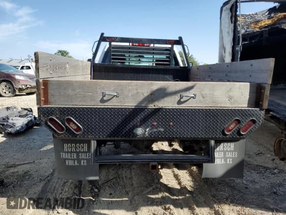 ✅ 2010 GMC Sierra 2500HD • VIN: 1GT3KZBG0AF117582 • Lot: 75872914. Listed on Copart with Not provided. Free auction sales archive from the USA and detailed vehicle history report at DreamBid. Image 6.