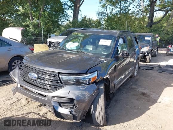 ✅ 2020 Ford Explorer XLT • VIN: 1FMSK7DH2LGB91617 • Лот: 43416143. Опубликован ранее на IAAI с пробегом 114 215 миль. Бесплатный доступ к архиву аукционных продаж из США и подробный отчёт об истории автомобиля на DreamBid. Изображение 2.