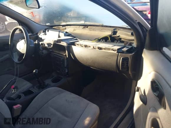 2001 Saturn SL with VIN 1G8ZF528X1Z228973, listed as a IAAI auction lot 43582331 with Not provided miles and . Bid and sale history available at DreamBid. Image 5.