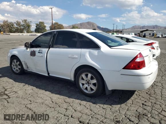 ✅ 2007 Ford Five Hundred SEL • VIN: 1FAHP24167G163403 • Lot: 81515405. Wystawiony na Copart z przebiegiem Nie podano. Bezpłatny archiwum sprzedaży aukcyjnych z USA i szczegółowy raport historii pojazdu na DreamBid. Zdjęcie 2.