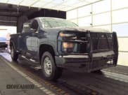 ✅ 2020 Chevrolet Silverado 2500HD Work Truck • VIN: 1GC1YLE72LF271986 • Lot: 43933991. Wystawiony na IAAI z przebiegiem 132 329 mil. Bezpłatny archiwum sprzedaży aukcyjnych z USA i szczegółowy raport historii pojazdu na DreamBid. Zdjęcie 14.