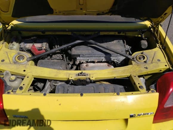 ✅ 2000 Toyota MR2 • VIN: JTDFR3200Y0014930 • Лот: 67971775. Опубликован ранее на Copart с пробегом 94 012 миль. Бесплатный доступ к архиву аукционных продаж из США и подробный отчёт об истории автомобиля на DreamBid. Изображение 11.