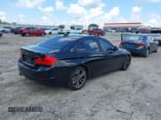 ✅ 2015 BMW 3 Series 328i • VIN: WBA3A5G57FNS87743 • Лот: 42958434. Опубликован ранее на IAAI с пробегом 113 471 миль. Бесплатный доступ к архиву аукционных продаж из США и подробный отчёт об истории автомобиля на DreamBid. Изображение 4.