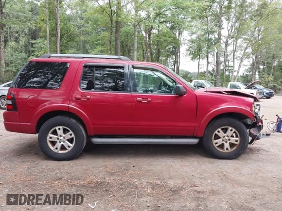 ✅ 2010 Ford Explorer XLT • VIN: 1FMEU6DE7AUA15930 • Лот: 43188386. Опубликован ранее на IAAI с пробегом 122 278 миль. Бесплатный доступ к архиву аукционных продаж из США и подробный отчёт об истории автомобиля на DreamBid. Изображение 13.