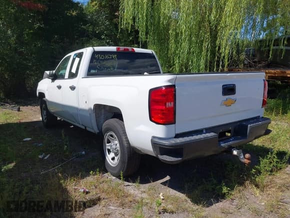 ✅ 2018 Chevrolet Silverado 1500 LS • VIN: 1GCRCNEC8JZ140504 • Лот: 43016398. Опубликован ранее на IAAI с пробегом 64 343 миль. Бесплатный доступ к архиву аукционных продаж из США и подробный отчёт об истории автомобиля на DreamBid. Изображение 3.