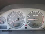 ✅ 2003 Volvo V70 XC70 • VIN: YV1SZ59H531108367 • Lot: 73484504. Listed on Copart with 186,147 mi. Free auction sales archive from the USA and detailed vehicle history report at DreamBid. Image 9.