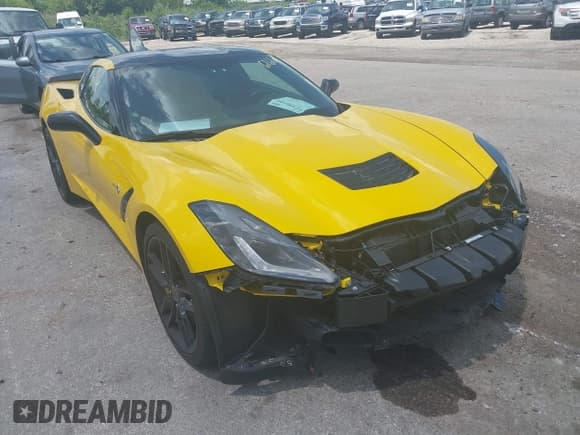 ✅ 2014 Chevrolet Corvette Z51 3LT • VIN: 1G1YM2D75E5134080 • Lot: 42596166. Listed on IAAI with 12,195 mi. Free auction sales archive from the USA and detailed vehicle history report at DreamBid. Image 6.