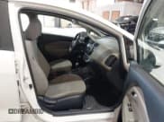 ✅ 2017 Kia Rio LX • VIN: KNADM4A37H6010584 • Lot: 43346563. Wystawiony na IAAI z przebiegiem 88 611 mil. Bezpłatny archiwum sprzedaży aukcyjnych z USA i szczegółowy raport historii pojazdu na DreamBid. Zdjęcie 5.