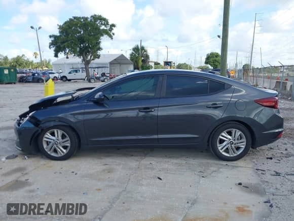 ✅ 2020 Hyundai Elantra SEL • VIN: 5NPD84LF0LH605015 • Лот: 42647413. Опубликован ранее на IAAI с пробегом 76 549 миль. Бесплатный доступ к архиву аукционных продаж из США и подробный отчёт об истории автомобиля на DreamBid. Изображение 14.