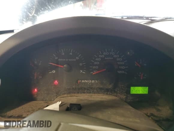 ✅ 2006 Ford F-150 XL • VIN: 1FTRF12W76NB74740 • Lot: 65062815. Listed on Copart with 216,972 mi. Free auction sales archive from the USA and detailed vehicle history report at DreamBid. Image 9.