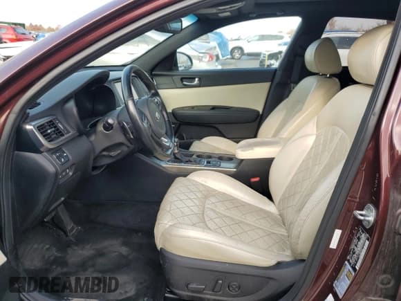 ✅ 2018 Kia Optima SX • VIN: 5XXGV4L25JG203082 • Лот: 92935215. Опубликован ранее на Copart с пробегом 134 930 миль. Бесплатный доступ к архиву аукционных продаж из США и подробный отчёт об истории автомобиля на DreamBid. Изображение 7.