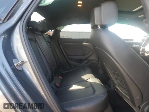 ✅ 2016 Audi A3 Premium • VIN: WAUB8GFF2G1047053 • Lot: 71803835. Wystawiony na Copart z przebiegiem 91 541 mil. Bezpłatny archiwum sprzedaży aukcyjnych z USA i szczegółowy raport historii pojazdu na DreamBid. Zdjęcie 10.