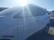 ✅ 2015 Hyundai Tucson Limited • VIN: KM8JUCAG1FU088009 • Lot: 43677458. Wystawiony na IAAI z przebiegiem 168 488 mil. Bezpłatny archiwum sprzedaży aukcyjnych z USA i szczegółowy raport historii pojazdu na DreamBid. Zdjęcie 6.