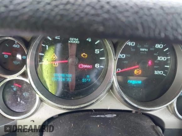 ✅ 2011 GMC Sierra 1500 SLE • VIN: 1GTR1VE02BZ118754 • Lot: 42216895. Wystawiony na IAAI z przebiegiem 157 934 mil. Bezpłatny archiwum sprzedaży aukcyjnych z USA i szczegółowy raport historii pojazdu na DreamBid. Zdjęcie 7.