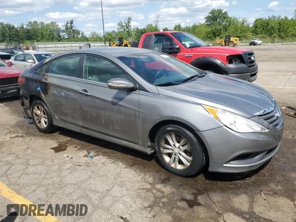 ✅ 2014 Hyundai Sonata GLS • VIN: 5NPEB4AC0EH847854 • Lot: 68086774. Listed on Copart with 192,211 mi. Free auction sales archive from the USA and detailed vehicle history report at DreamBid. Image 4.