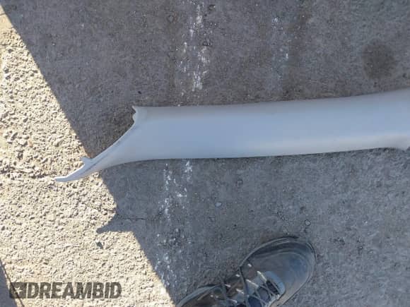 2014 Chevrolet Silverado 1500 LT с VIN 1GCNCREC3EZ151535, выставлен на аукционе IAAI как лот 40847098 с пробегом Не указан миль и . История ставок и продаж доступна на DreamBid. Изображение 12.