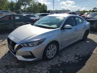 ✅ 2022 Nissan Sentra S • VIN: 3N1AB8BV2NY252564 • Lot: 81229005. Wystawiony na Copart z przebiegiem 71 929 mil. Bezpłatny archiwum sprzedaży aukcyjnych z USA i szczegółowy raport historii pojazdu na DreamBid. Zdjęcie 1.