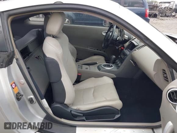 ✅ 2003 Nissan 350Z Touring • VIN: JN1AZ34E23T004820 • Lot: 42681552. Listed on IAAI with 87,594 mi. Free auction sales archive from the USA and detailed vehicle history report at DreamBid. Image 5.