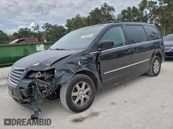 ✅ 2010 Chrysler Town & Country Touring • VIN: 2A4RR5DX6AR345455 • Lot: 94388265. Listed on Copart with 155,856 mi. Free auction sales archive from the USA and detailed vehicle history report at DreamBid. Image 1.