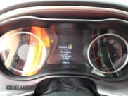 ✅ 2019 Dodge Challenger SXT • VIN: 2C3CDZAGXKH727506 • Lot: 63146264. Wystawiony na Copart z przebiegiem 119 451 mil. Bezpłatny archiwum sprzedaży aukcyjnych z USA i szczegółowy raport historii pojazdu na DreamBid. Zdjęcie 9.