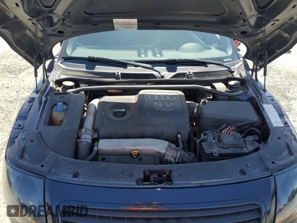 ✅ 2002 Audi TT • VIN: TRUUT28N321004082 • Лот: 60541775. Опубликован ранее на Copart с пробегом 75 818 миль. Бесплатный доступ к архиву аукционных продаж из США и подробный отчёт об истории автомобиля на DreamBid. Изображение 11.