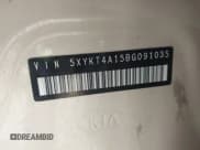 ✅ 2011 Kia Sorento LX • VIN: 5XYKT4A15BG091035 • Лот: 43397930. Опубликован ранее на IAAI с пробегом 300 000 миль. Бесплатный доступ к архиву аукционных продаж из США и подробный отчёт об истории автомобиля на DreamBid. Изображение 9.