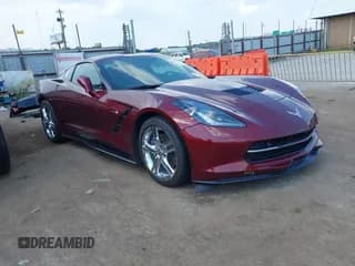 ✅ 2016 Chevrolet Corvette 2LT • VIN: 1G1YD2D72G5112881 • Lot: 43192346. Wystawiony na IAAI z przebiegiem 13 863 mil. Bezpłatny archiwum sprzedaży aukcyjnych z USA i szczegółowy raport historii pojazdu na DreamBid. Zdjęcie 1.
