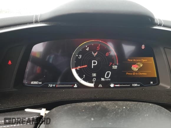 ✅ 2024 Chevrolet Corvette 1LT • VIN: 1G1YA2D43R5116696 • Lot: 87282755. Wystawiony na Copart z przebiegiem 6 060 mil. Bezpłatny archiwum sprzedaży aukcyjnych z USA i szczegółowy raport historii pojazdu na DreamBid. Zdjęcie 9.