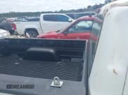 ✅ 2005 Ford Ranger XL • VIN: 1FTYR10D55PA57018 • Lot: 42118928. Wystawiony na IAAI z przebiegiem 118 086 mil. Bezpłatny archiwum sprzedaży aukcyjnych z USA i szczegółowy raport historii pojazdu na DreamBid. Zdjęcie 8.