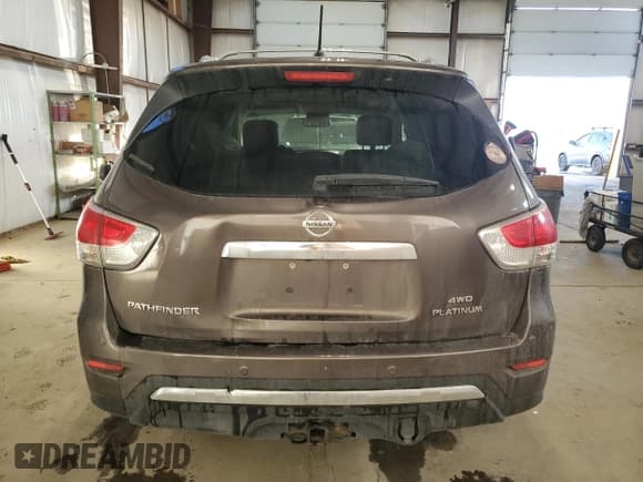 ✅ 2015 Nissan Pathfinder S • VIN: 5N1AR2MM9FC699943 • Lot: 93614095. Wystawiony na Copart z przebiegiem 223 661 mil. Bezpłatny archiwum sprzedaży aukcyjnych z USA i szczegółowy raport historii pojazdu na DreamBid. Zdjęcie 6.