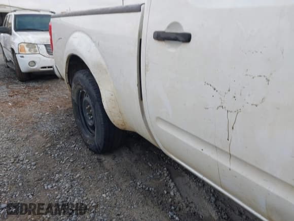 ✅ 2014 Nissan Frontier SL • VIN: 1N6AD0FV8EN713313 • Lot: 43555093. Wystawiony na IAAI z przebiegiem 246 504 mil. Bezpłatny archiwum sprzedaży aukcyjnych z USA i szczegółowy raport historii pojazdu na DreamBid. Zdjęcie 6.