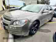 2012 Chevrolet Malibu 1LT с VIN 1G1ZC5E01CF208760, выставлен на аукционе Copart как лот 55905295 с пробегом 147 277 миль миль и Чистый • Clean title. История ставок и продаж доступна на DreamBid. Изображение 2.