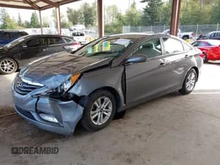 ✅ 2013 Hyundai Sonata GLS • VIN: 5NPEB4AC3DH786143 • Lot: 43367681. Listed on IAAI with 136,527 mi. Free auction sales archive from the USA and detailed vehicle history report at DreamBid. Image 2.