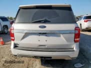 ✅ 2019 Ford Expedition Max XLT • VIN: 1FMJK1HT4KEA61386 • Лот: 90414705. Опубликован ранее на Copart с пробегом 88 017 миль. Бесплатный доступ к архиву аукционных продаж из США и подробный отчёт об истории автомобиля на DreamBid. Изображение 6.