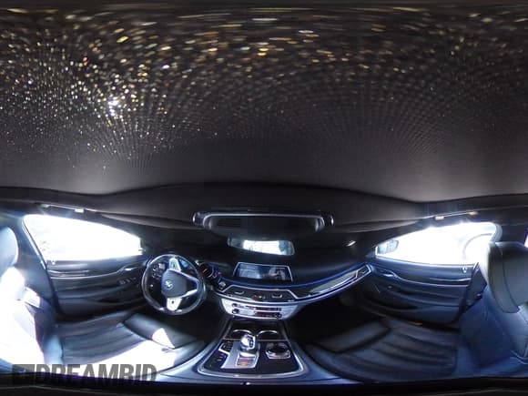 ✅ 2019 BMW 7 Series 740i • VIN: WBA7E2C53KB218375 • Lot: 42008827. Listed on IAAI with 61,337 mi. Free auction sales archive from the USA and detailed vehicle history report at DreamBid. Image 18.