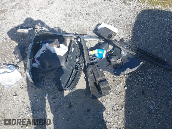 ✅ 2013 Hyundai Elantra Limited • VIN: 5NPDH4AE4DH225266 • Lot: 43386145. Listed on IAAI with Not provided. Free auction sales archive from the USA and detailed vehicle history report at DreamBid. Image 12.