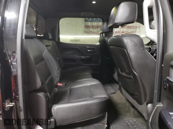 ✅ 2015 Chevrolet Silverado 1500 LTZ • VIN: 3GCUKSEJ4FG355184 • Лот: 45028985. Опубликован ранее на Copart с пробегом 76 358 миль. Бесплатный доступ к архиву аукционных продаж из США и подробный отчёт об истории автомобиля на DreamBid. Изображение 10.