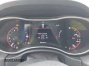 ✅ 2019 Dodge Durango SXT Plus • VIN: 1C4RDJAG4KC576205 • Lot: 42729702. Wystawiony na IAAI z przebiegiem 92 919 mil. Bezpłatny archiwum sprzedaży aukcyjnych z USA i szczegółowy raport historii pojazdu na DreamBid. Zdjęcie 7.