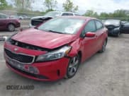 ✅ 2018 Kia Forte S • VIN: 3KPFL4A76JE241008 • Lot: 42242598. Wystawiony na IAAI z przebiegiem 135 766 mil. Bezpłatny archiwum sprzedaży aukcyjnych z USA i szczegółowy raport historii pojazdu na DreamBid. Zdjęcie 2.